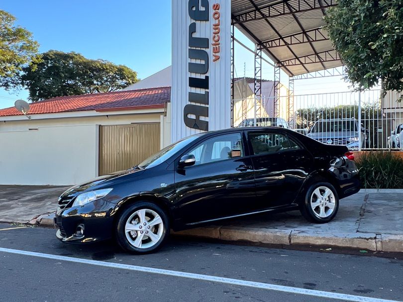 Toyota Corolla XEi 2.0 Flex 16V Aut.
