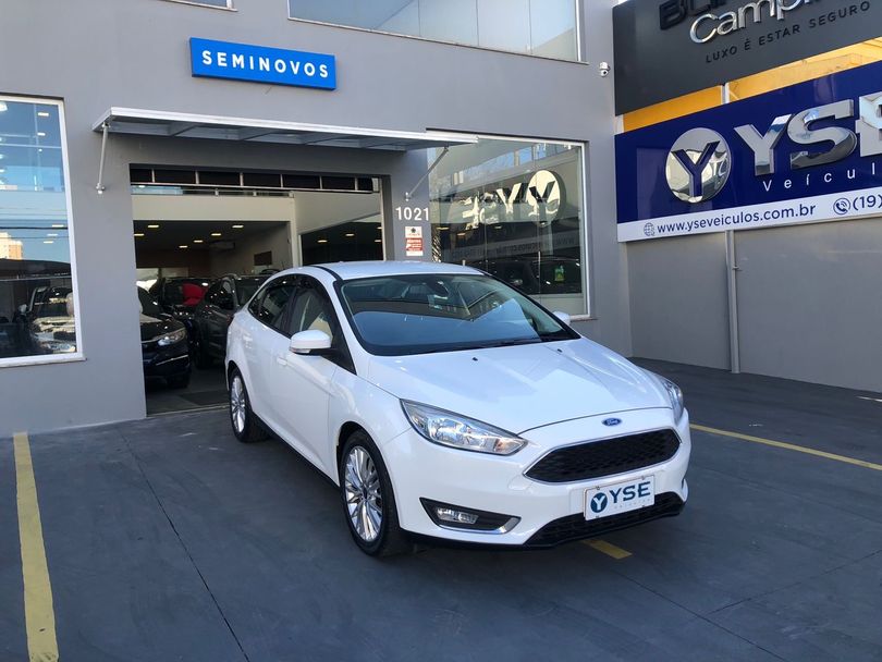 Ford Focus 2.0 16V/SE/SE Plus Flex 5p Aut.