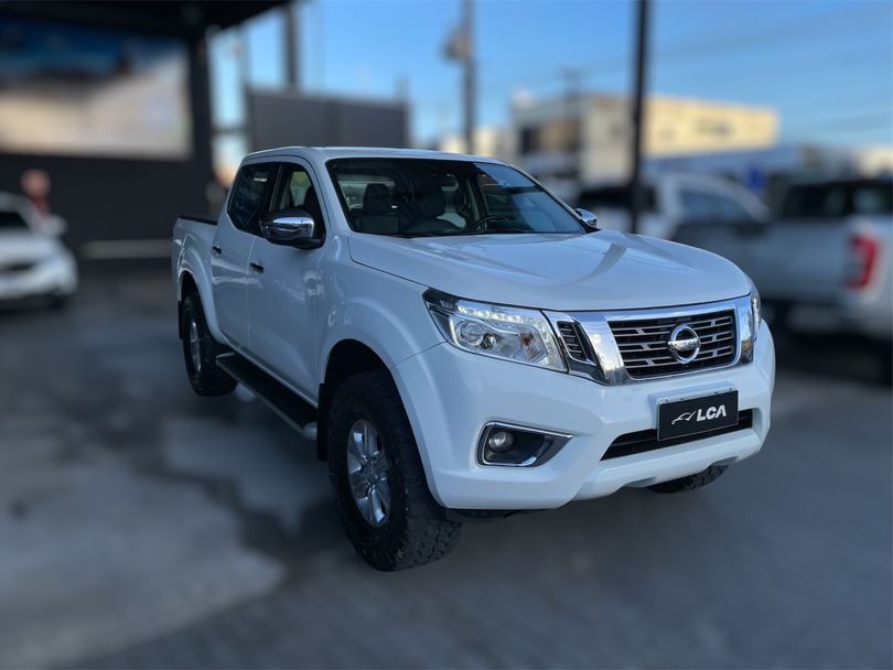 Nissan Frontier XE CD 4x4 2.3 Bi-TB Diesel Aut.