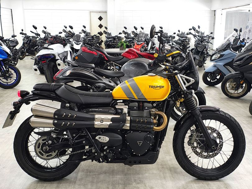 TRIUMPH SCRAMBLER 900cc