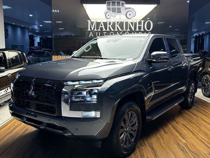 Mitsubishi Triton HPE-S 2.4 CD 4x4 TB Diesel Aut.