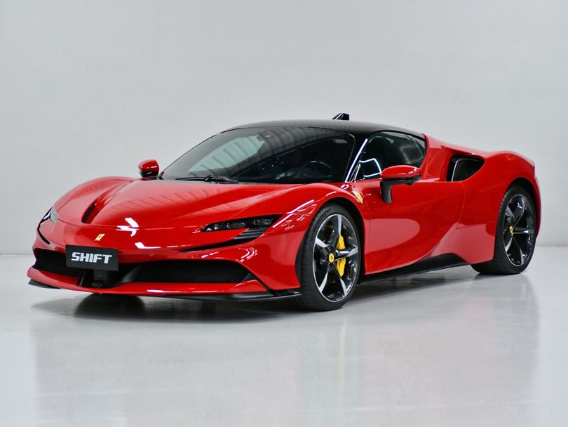 Ferrari SF 90 STRADALE 4.0 V8 Bi-Turbo (Híbrido)