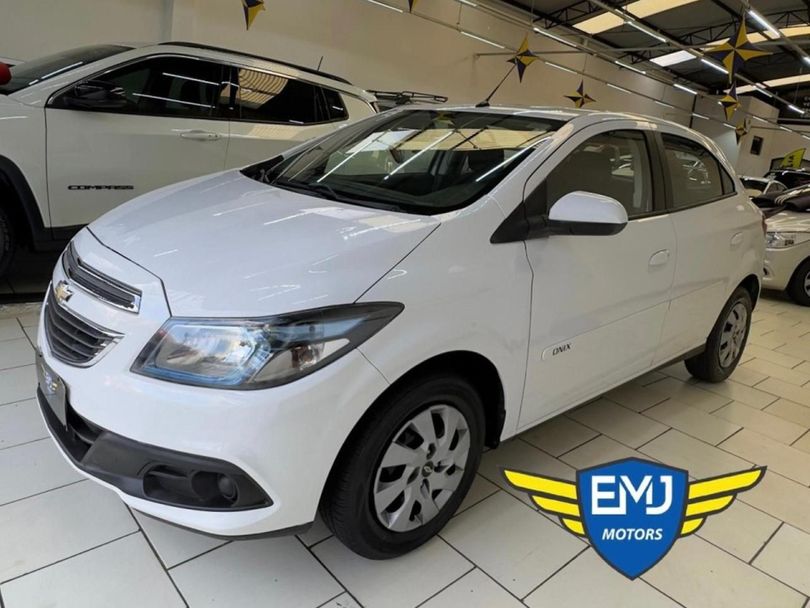CHEVROLET 1.4 MPFI LT 8V FLEX 4P AUTOMÁTICO