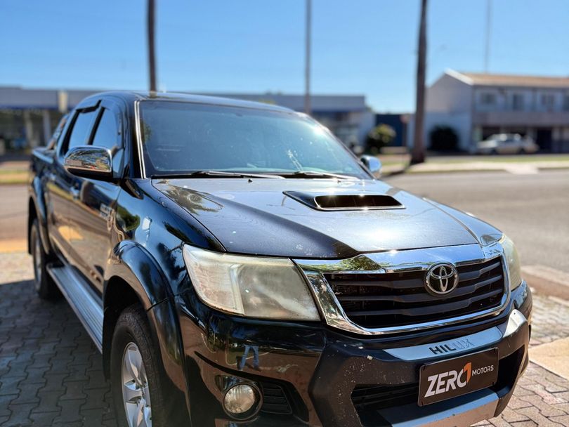 Toyota Hilux CD SRV D4-D 4x4 3.0 TDI Diesel Aut