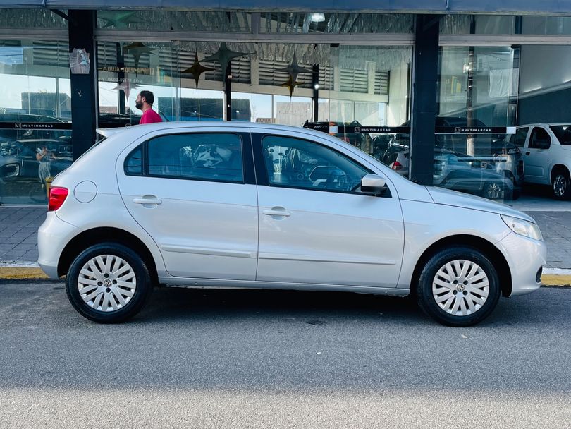 VolksWagen Gol (novo) 1.0 Mi Total Flex 8V 4p