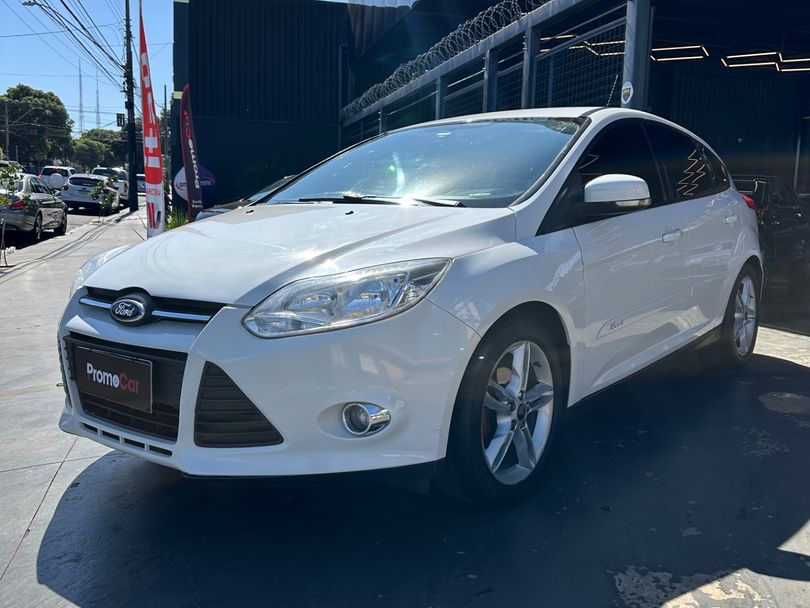 Ford Focus 2.0 16V/SE/SE Plus Flex 5p Aut.