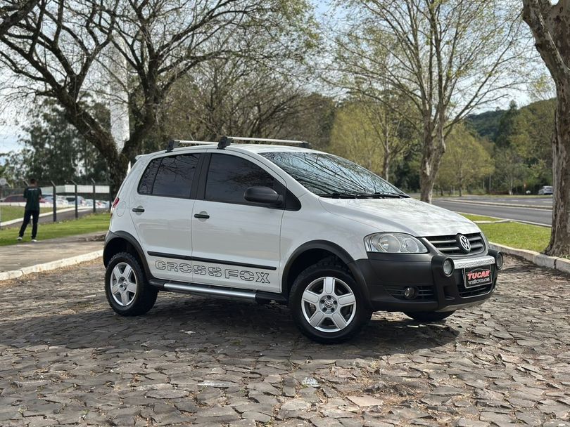 VolksWagen CROSSFOX 1.6 Mi Total Flex 8V 5p