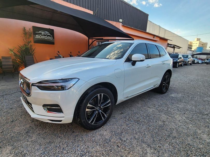 Volvo XC 60 T-8 HÍBRIDO MOMENTUM 2.0 5p