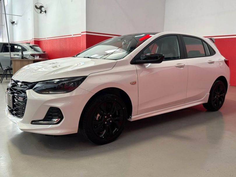 Chevrolet ONIX HATCH RS 1.0 TB 12V Flex 5p Aut.