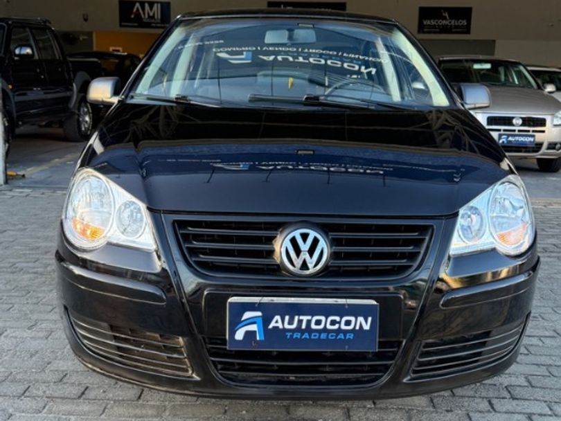 VolksWagen Polo Sedan 1.6 Mi Total Flex 8V 4p
