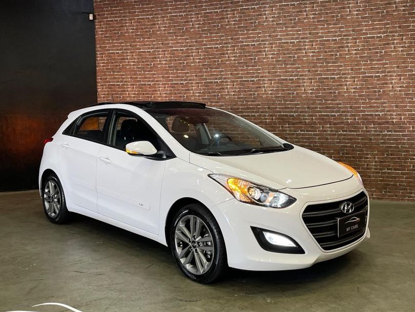 Hyundai i30 1.8 16V Aut. 5p
