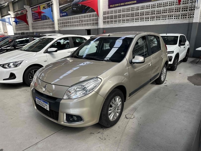 Renault Sandero Privilège 1.6 8V Hi-Torque (flex)