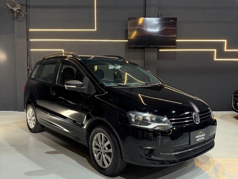 VolksWagen SPACEFOX 1.6/ 1.6 Trend Total Flex 8V 5p