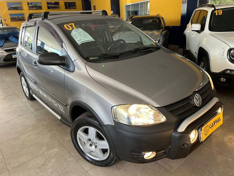 VolksWagen CROSSFOX 1.6 Mi Total Flex 8V 5p
