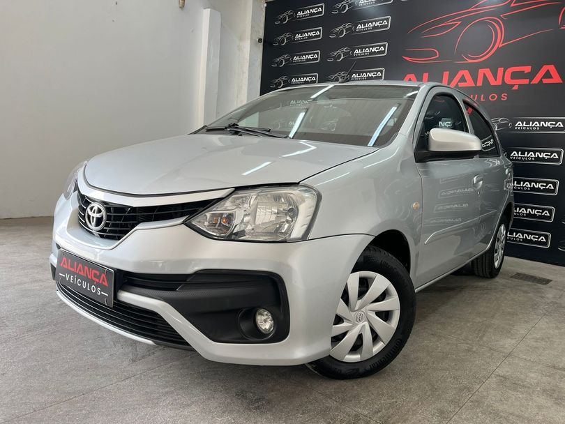 Toyota ETIOS X 1.3 Flex 16V 5p Aut.