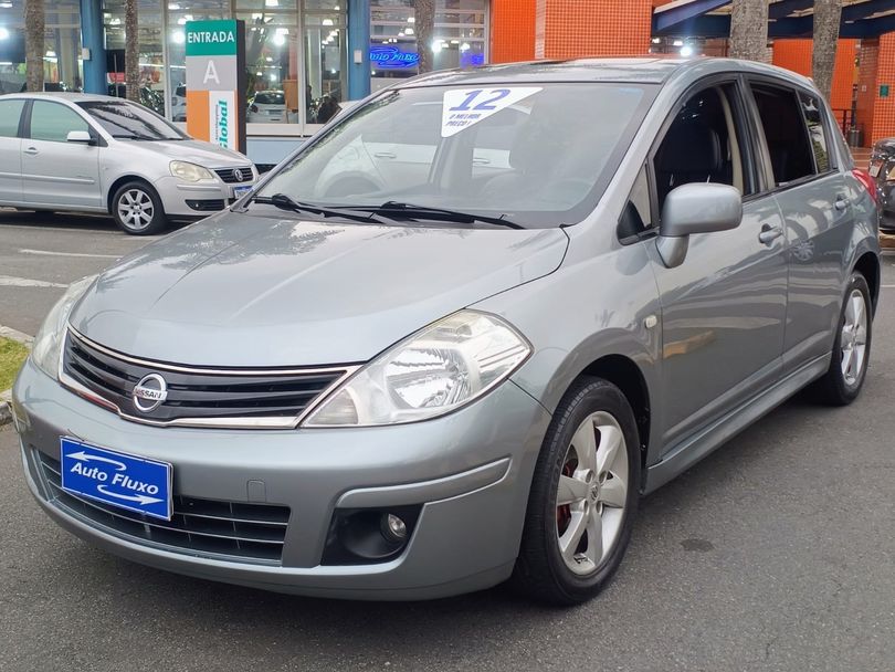 Nissan TIIDA SL 1.8/1.8 Flex 16V Aut.
