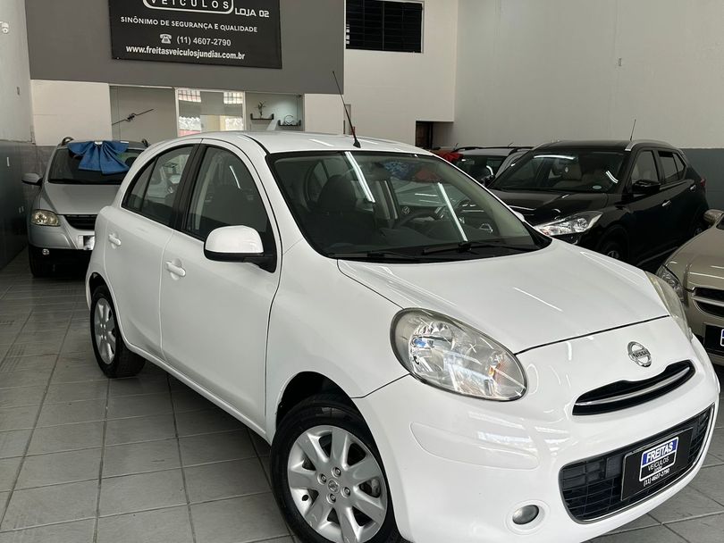 Nissan MARCH SV 1.6 16V Flex Fuel