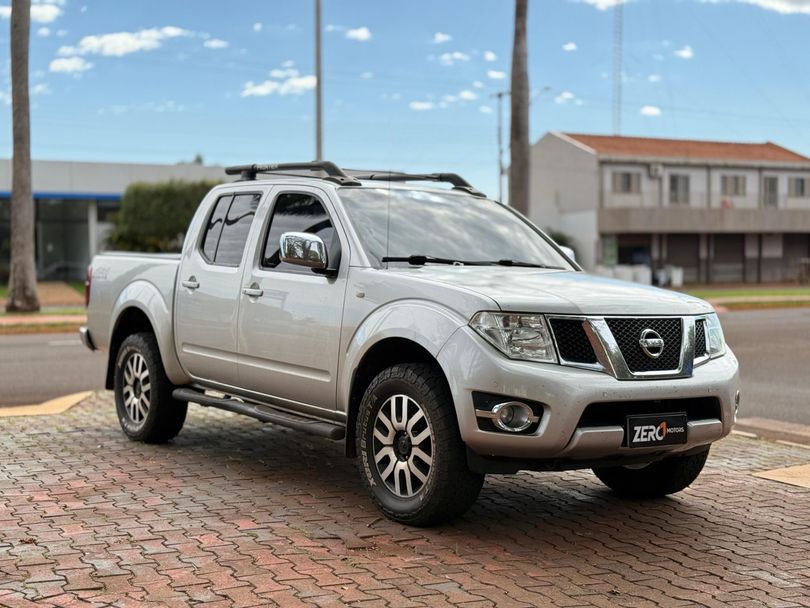 Nissan Frontier SL CD 4x4 2.5TB Diesel Aut
