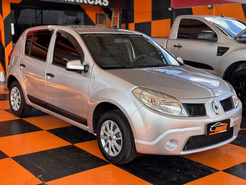 Renault SANDERO Expression Hi-Flex 1.6 8V 5p