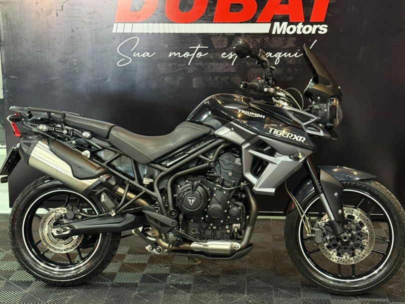 TRIUMPH TIGER 800 XR