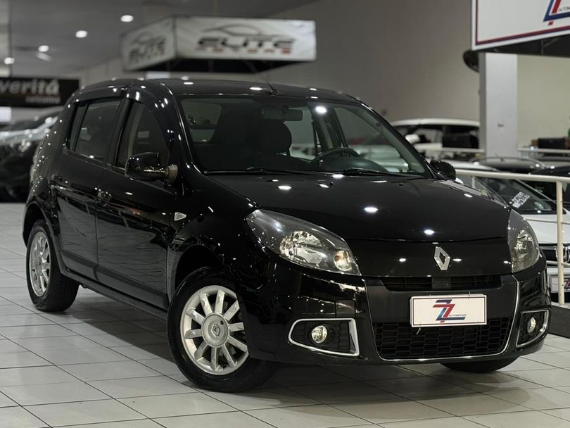 Renault SANDERO Privilège Hi-Flex 1.6 16V 5p Aut
