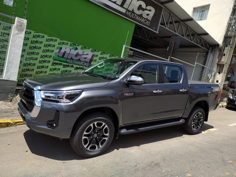 Toyota Hilux CD SRX 4x4 2.8 TDI 16V Diesel Aut.