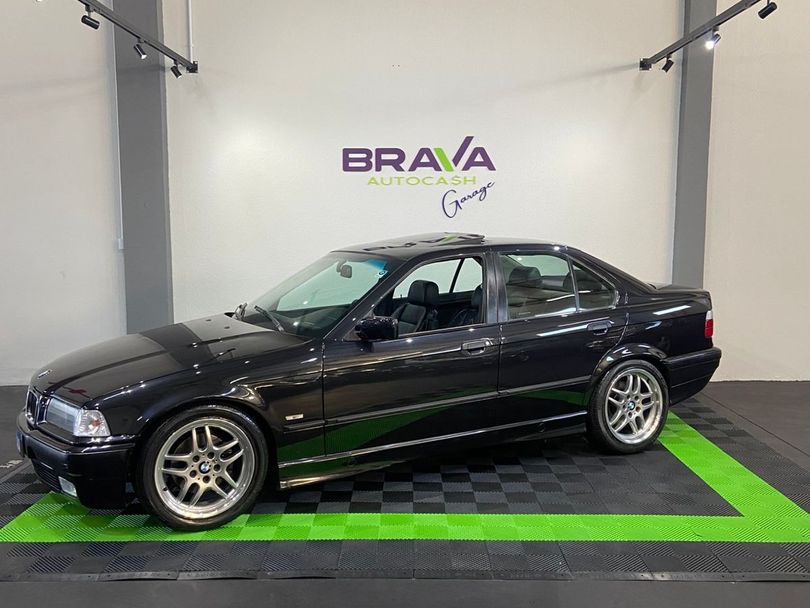 BMW 328i Touring/Sport