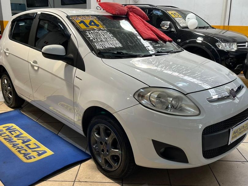 Fiat Palio ESSENCE 1.6 Flex 16V 5p