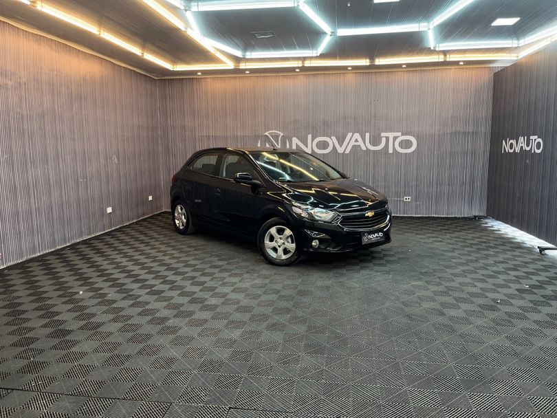 Chevrolet ONIX HATCH LT 1.4 8V FlexPower 5p Mec.