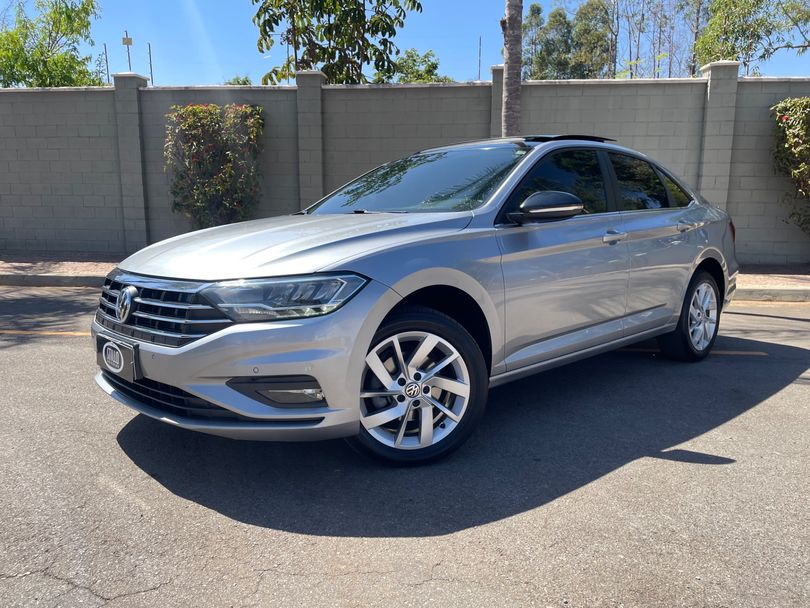 VolksWagen JETTA Comfort. 250 TSI 1.4 Flex 16v Aut.