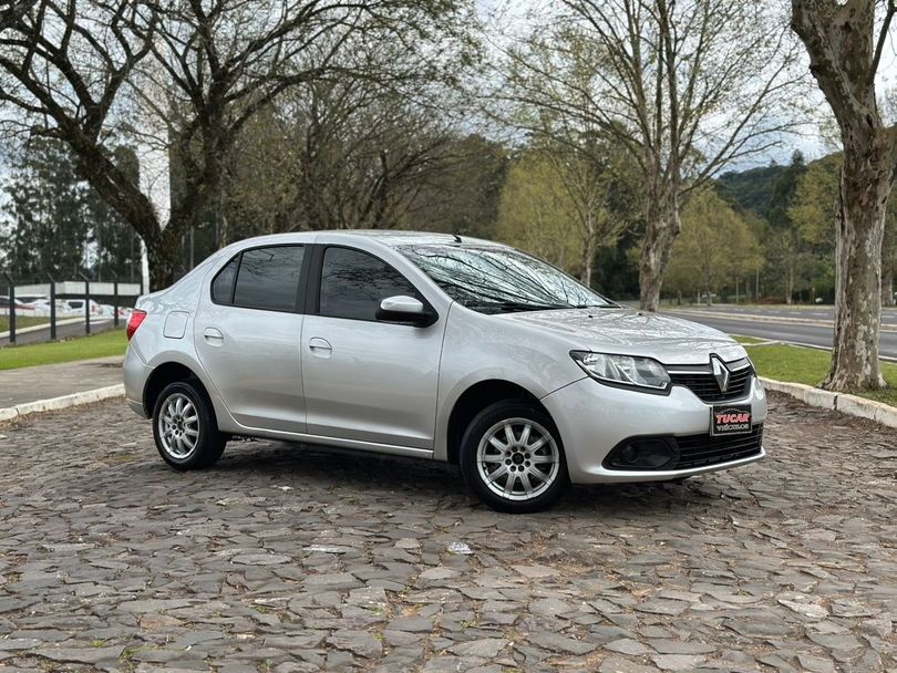 Renault LOGAN Expression Flex 1.6 16V 4p