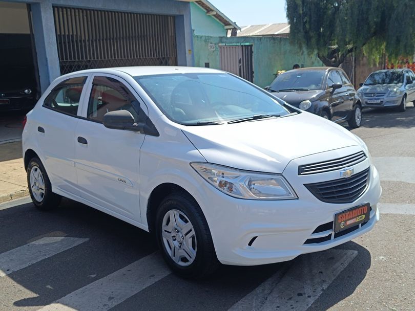 Chevrolet ONIX HATCH LS 1.0 8V FlexPower 5p Mec.