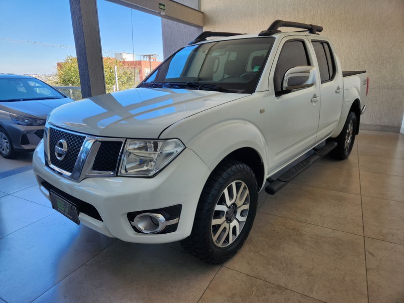 Nissan Frontier SL CD 4x4 2.5TB Diesel Aut