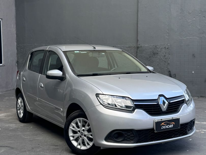 Renault SANDERO Expression Hi-Power 1.6 8V 5p