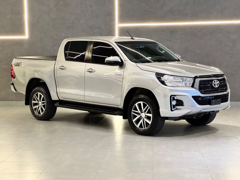 Toyota Hilux CD SRV 4x4 2.8 TDI Diesel Aut.