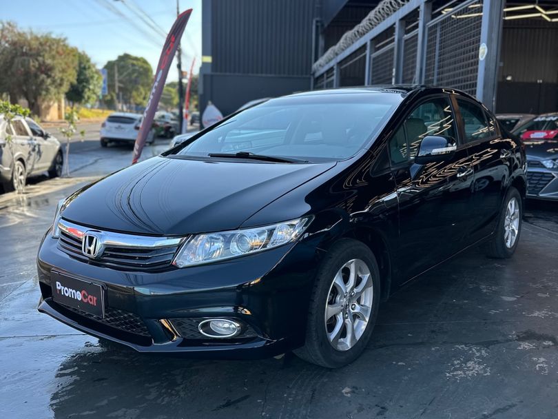 Honda Civic Sedan EXS 1.8/1.8 Flex 16V Aut. 4p