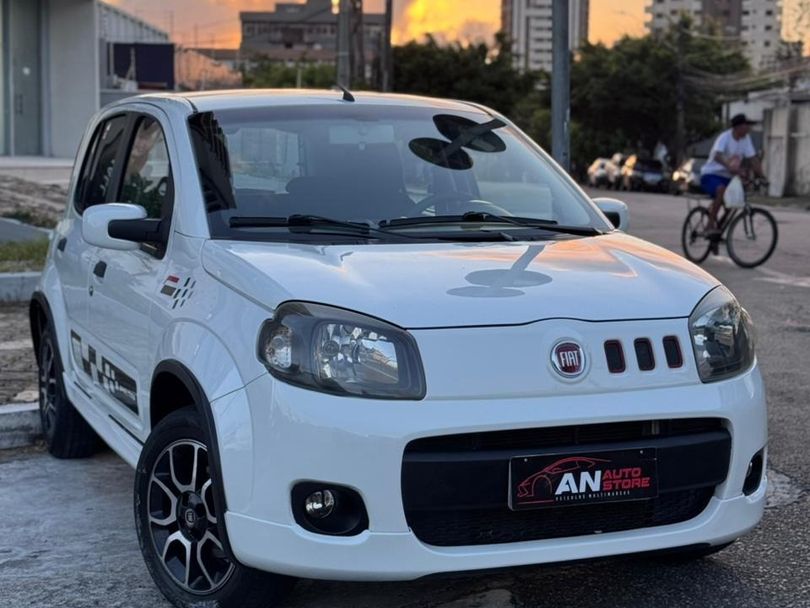 Fiat UNO SPORTING 1.4 EVO Fire Flex 8V 4p
