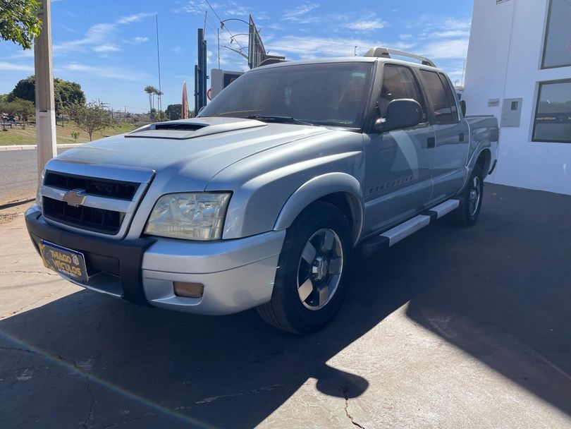 Chevrolet S10 P-Up Executive 2.4 MPFI F.Power CD