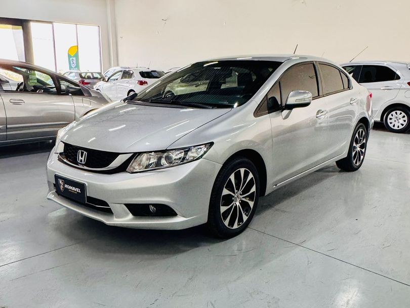 Honda Civic Sedan LXR 2.0 Flexone 16V Aut. 4p
