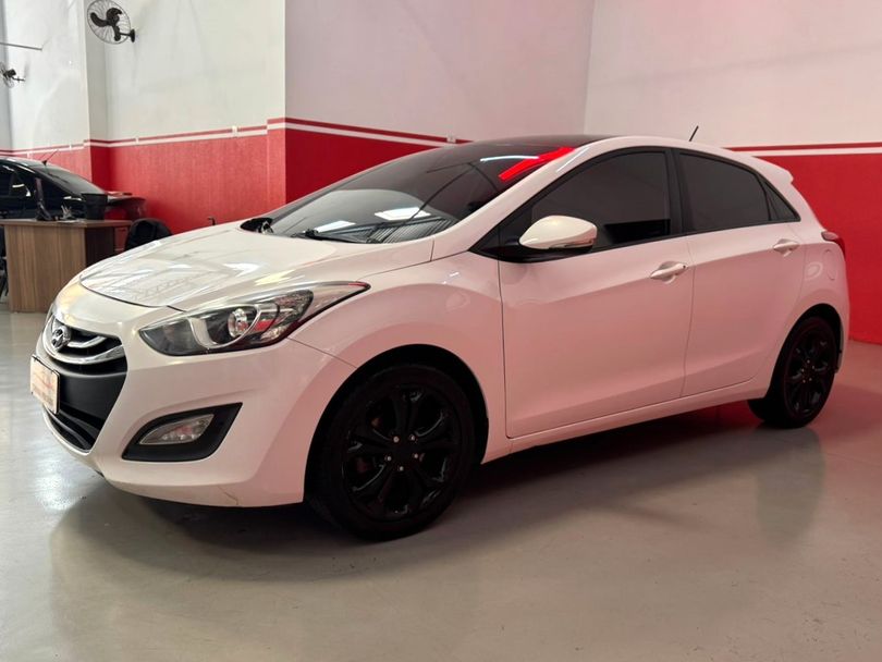 Hyundai i30 1.8 16V Aut. 5p