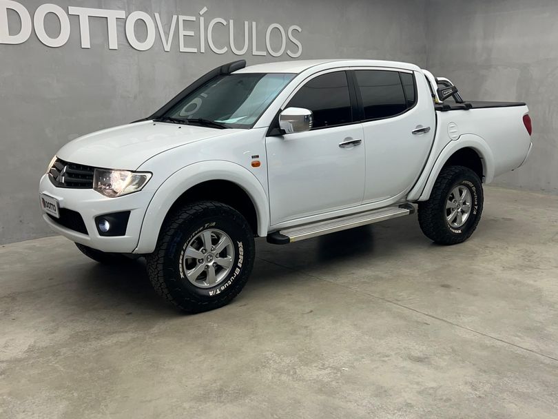 Mitsubishi L200 Triton GLX 3.2 CD TB Int.Diesel Mec