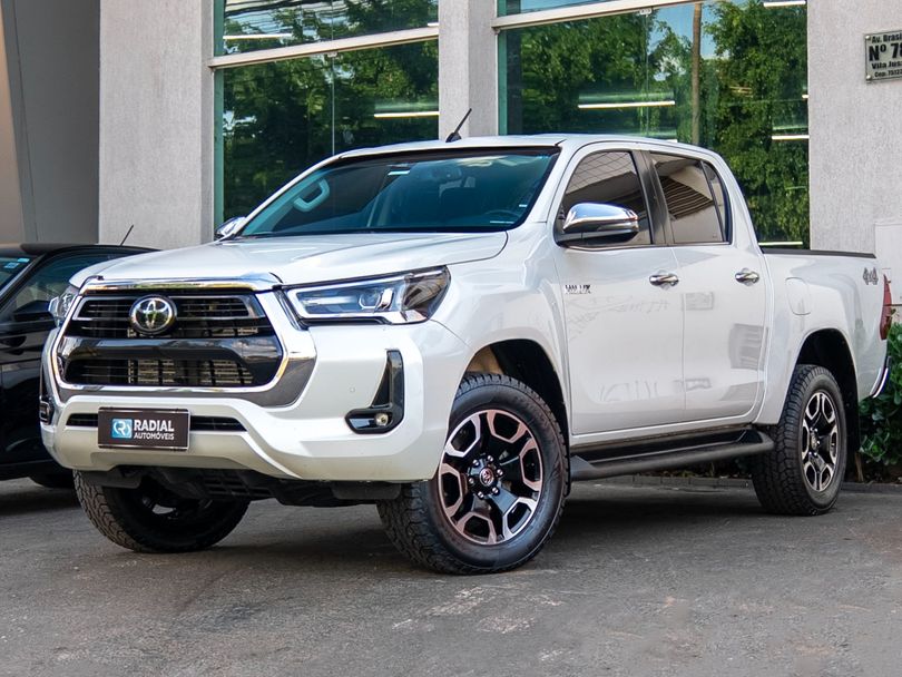 Toyota Hilux CD SRX 4x4 2.8 TDI 16V Diesel Aut.