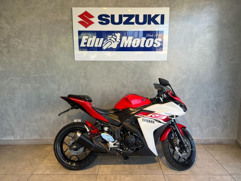 YAMAHA YZF R-3 321/ABS