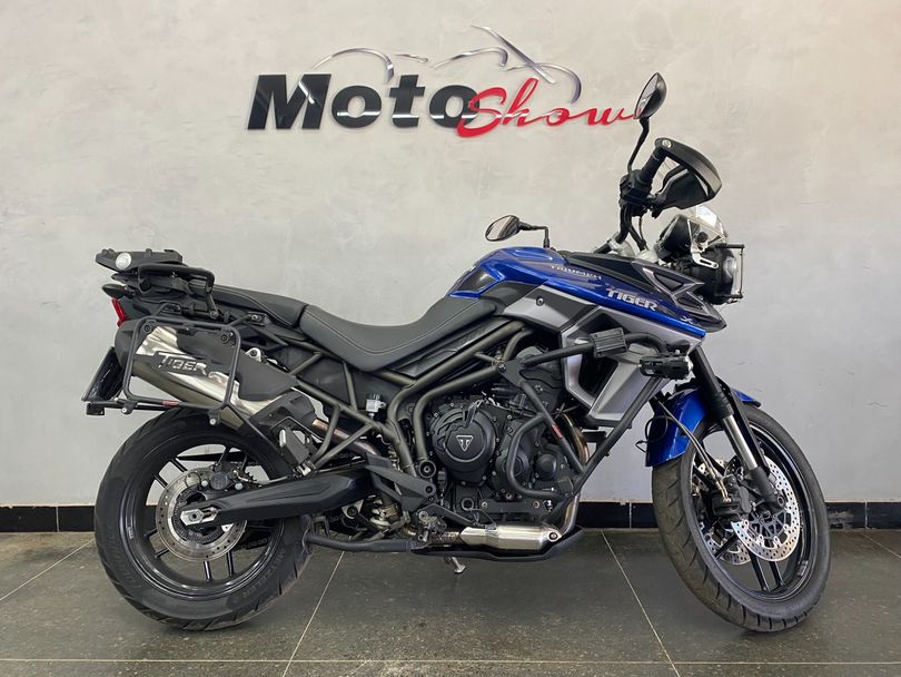 TRIUMPH TIGER 800 XRX