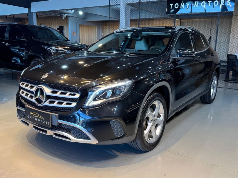 Mercedes GLA 200 Advance 1.6/1.6 TB 16V Flex Aut.