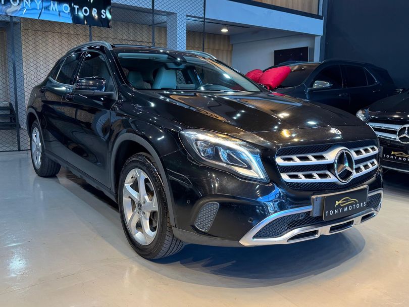 Mercedes GLA 200 Advance 1.6/1.6 TB 16V Flex Aut.