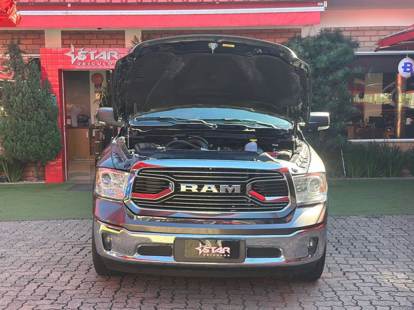 RAM CLASSIC LARAMIE 5.7 CD V8 4X4 Aut.