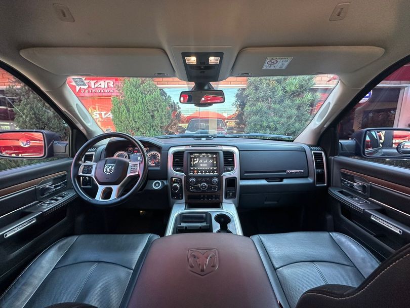 RAM CLASSIC LARAMIE 5.7 CD V8 4X4 Aut.