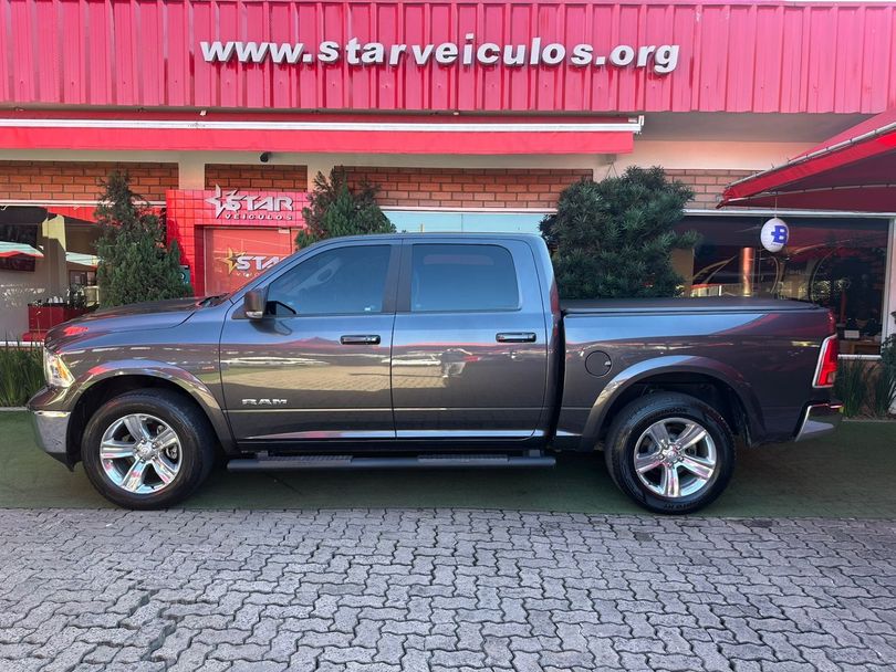 RAM CLASSIC LARAMIE 5.7 CD V8 4X4 Aut.
