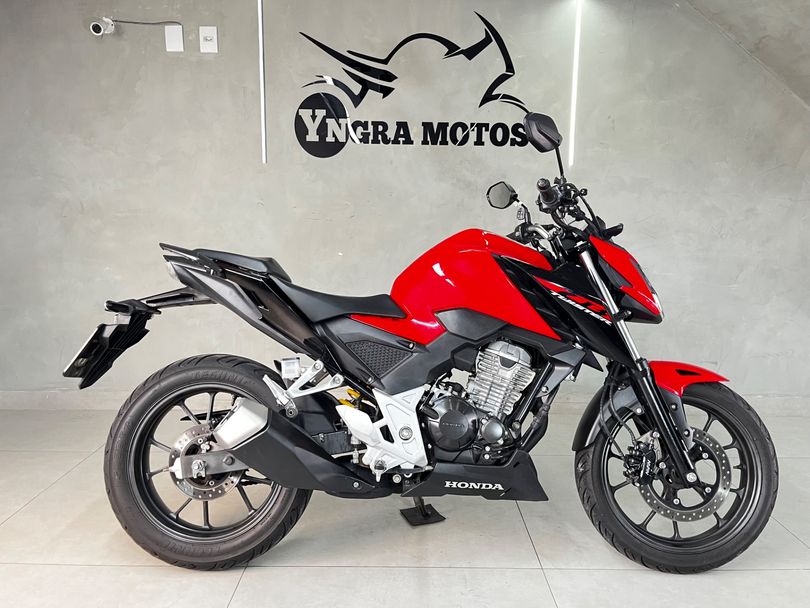 HONDA CB 300F Twister Flex